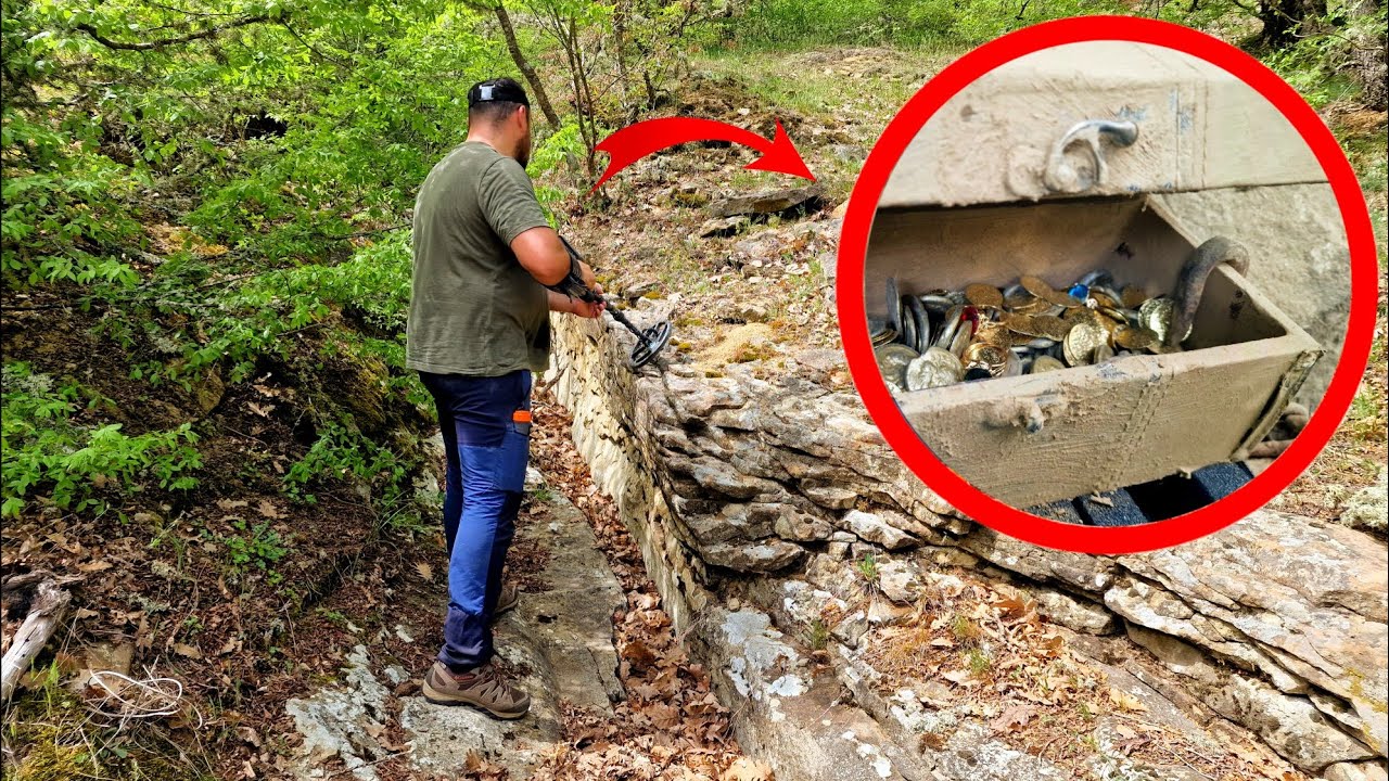 Детектор сокровищ сходит с ума! МЫ НАШЛИ ЗОЛОТО ПОД КАМНЯМИ!!!