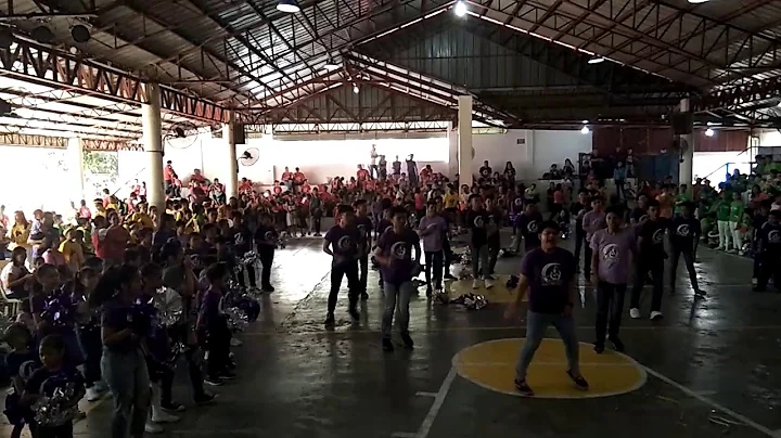 SCSS Family Day 2019 violet team with Adrienne Ben...