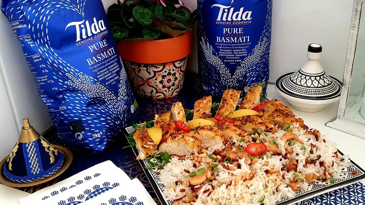 الروز بالمكسرات و الزعفران الحر مرفوق بدجاج فالفرن بخلطة رهيبة طبق للغذاء أو مائدة فطور رمضان 