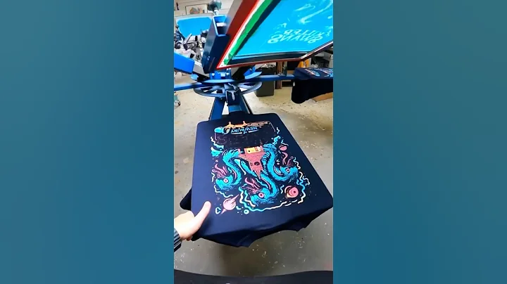 POV screen printing 4 colour image. #squeegeeandink #screenprintingtshirts