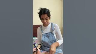 Estoy haciendo maquillaje.