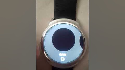 How to change Ticwatch 1 language setting to english.