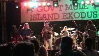 Gov&#39;t Mule - Stoop So Low (Reggae Outro) with Bill Evans - Island Exodus V