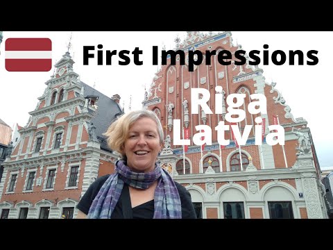 Video: Ngôi nhà của mụn đầu đen. Riga, Latvia: mô tả, lịch sử và đánh giá