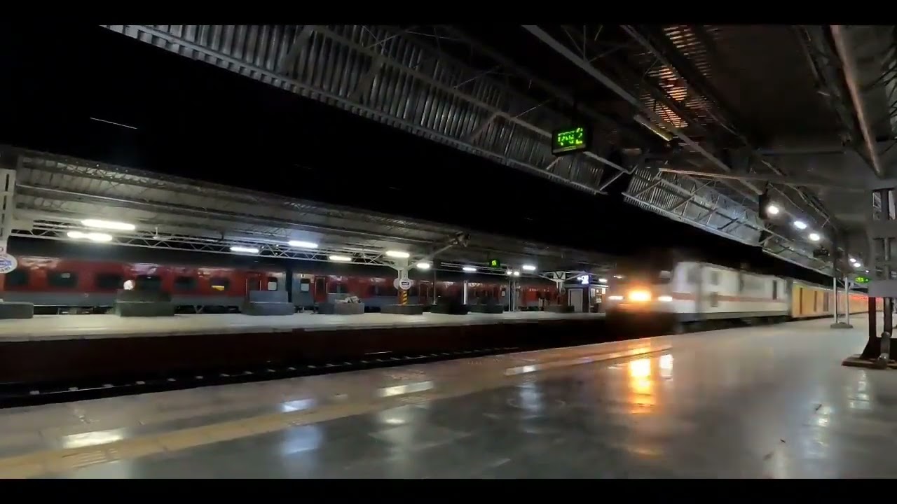 12951 mumbai central New Delhi Tejas rajdhani 