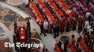 video: Pope’s body being taken to St Peter’s Basilica — watch live