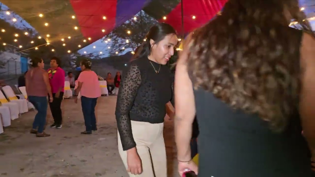 Cumpleños de doña FLOR FLORES EN SAN AGUSTIN ATENANGO.