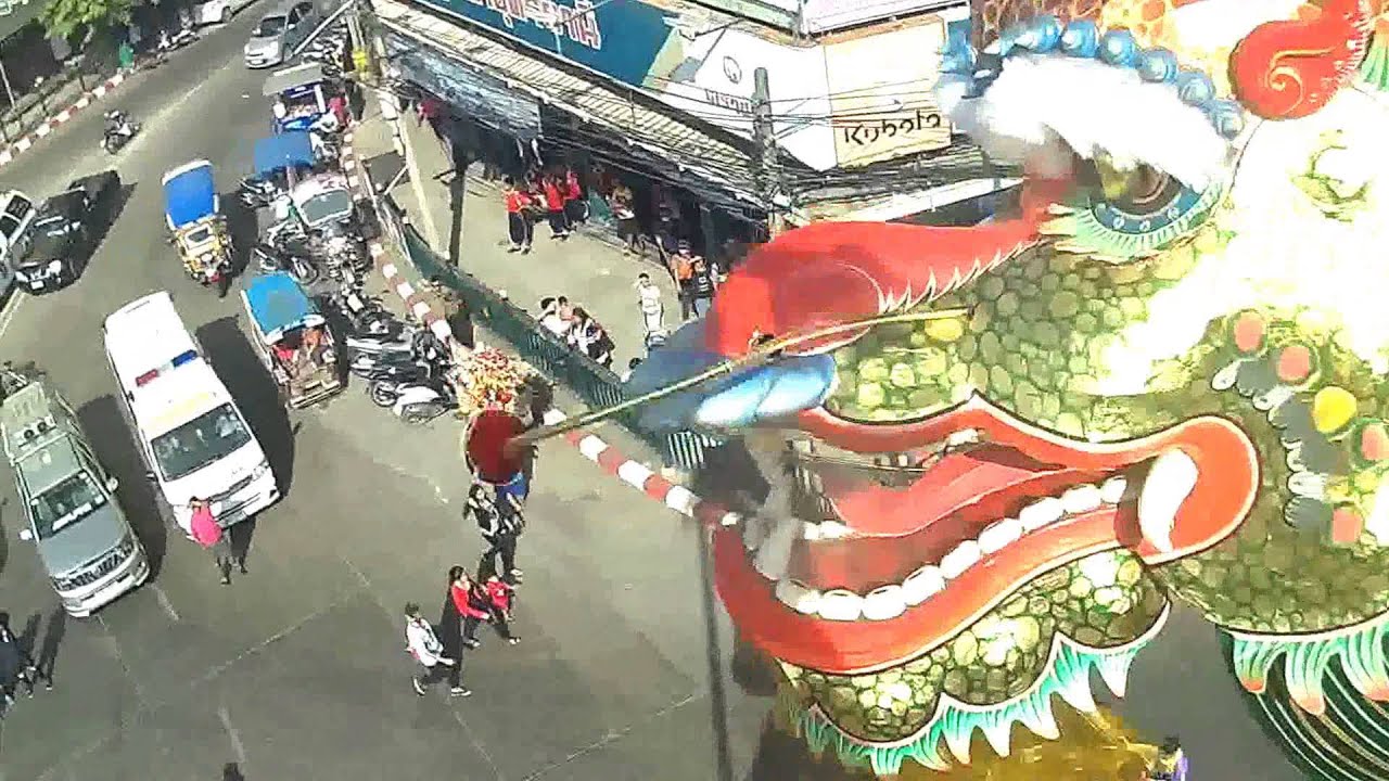 นาจาสู้มังกร จากยอดเสา