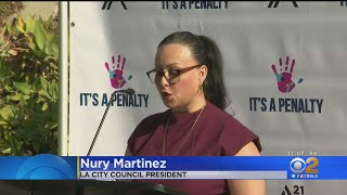 LA Officials Draw Awareness To Human Trafficking Ahead Of Super Bowl