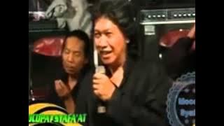 Download lagu Full Mocopat Syafaat CAK NUN terbaru oktober 2014 Memayu Hayuning Bawono