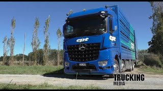 Mercedes-Benz Arocs 3254 8x4 | Truck Test | Getting your teeth into stock cartage