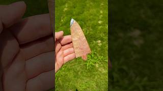 It’s THIN!😂 Coral “Marion” point 🐠🪸 #flintknapping #primitivetechnology