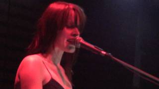 MARIA MINERVA - Honey ,Honey ,Live at Bios [01-10-2011].avi