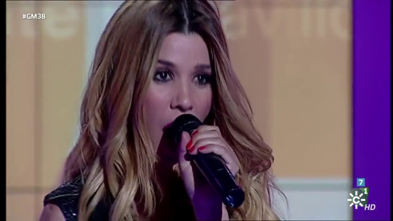 Natalia canta 'Con ganas' en Gente Maravillosa entretenimiento en los angeles