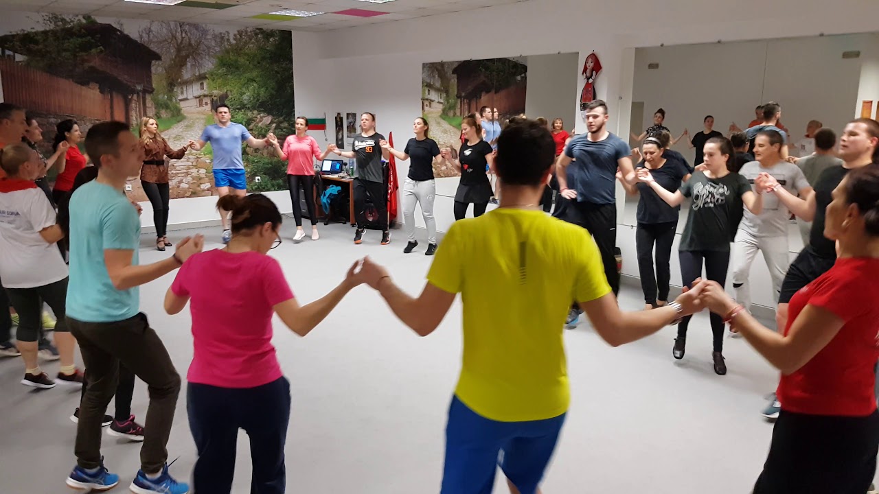 Еленино хоро