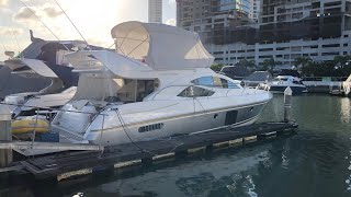 Higienização interna PHANTOM 500F. Club Wash estética náutica. Balneário Camboriú SC