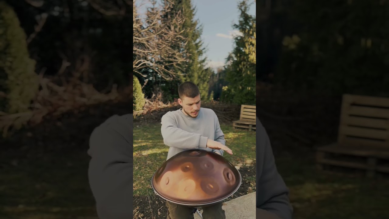 Playing outside with @AyasaInstruments F#3 Low Pygmy 21 #handpan