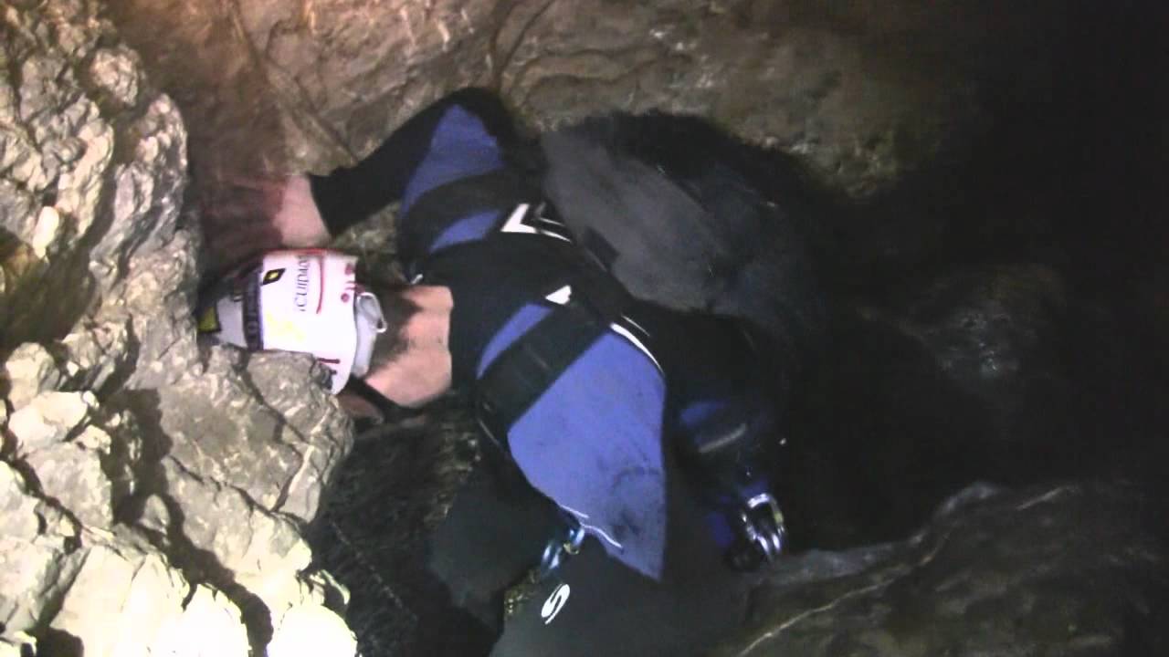 Barranquismo. LA LEZE. Cañon Barranco Cueva. Espelobarranco. Eguino. Araba.