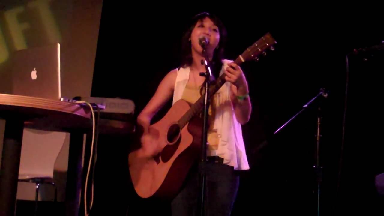 Clara Chung - Offbeat