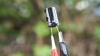 How does a 25V capacitor explode when overloaded