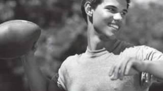 Taylor Lautner Teen Vogue[cover] 2009