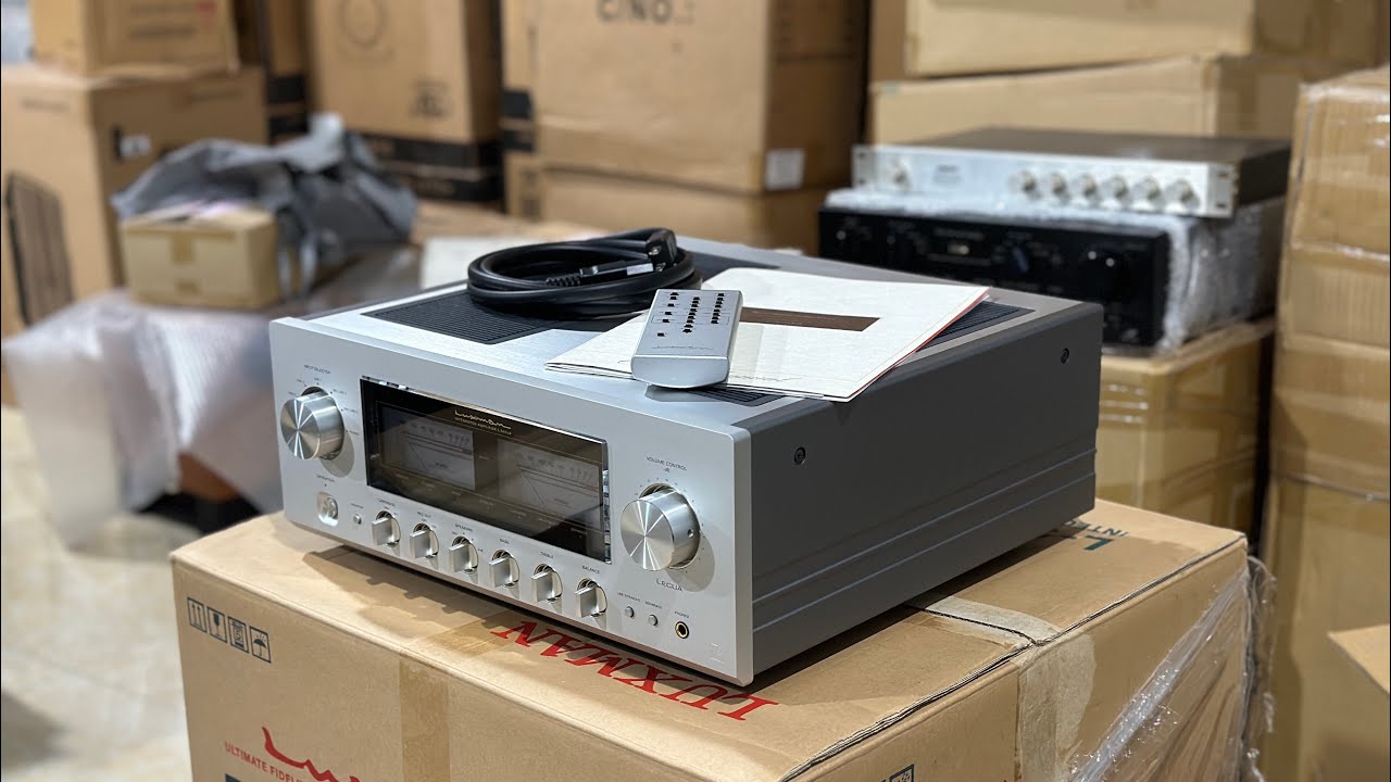 LUXMAN L-507UX MARK II Amplifier with Box and Accessories Like New