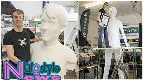 Video: YouTuber makes 3D printed sculpture of himself to get in the record books