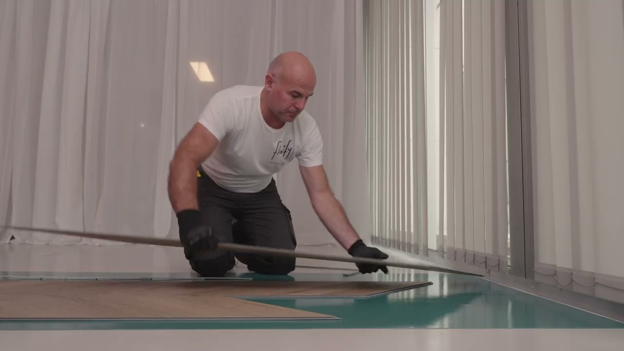 Floorify Hongaarse punt klikpvc Installatie video