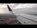 United B737 landing Houston Bush Intercontinental Airport