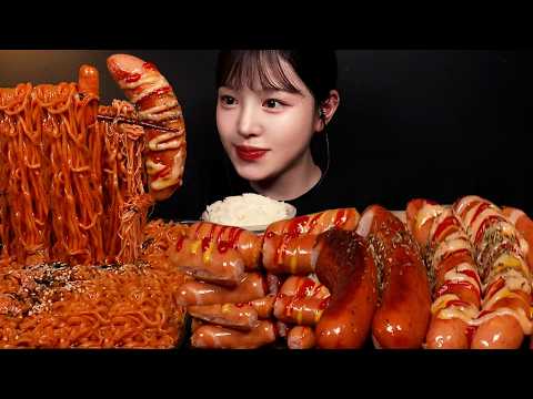 SUB)역대급 위기🔥팽이버섯 불닭볶음면에 대왕소세지 먹방! 촬영하다가 포기할 뻔..ㄷㄷ Sausages & Bukdak Ramyeon Mukbang Asmr thumbnail