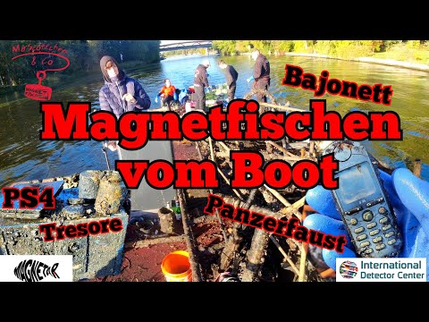 Insane Magnet Fishing Finds - Bayonet, Safes, Bazooka, PS4 with MaScottchen & Co