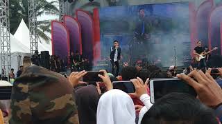 Download Lagu ada BAND - 7 Bidadari (live) MP3