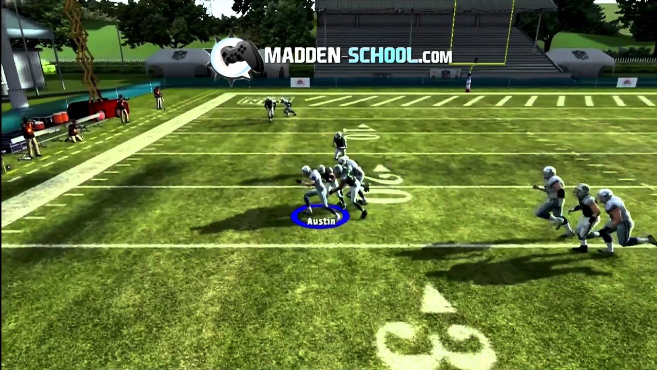 Madden NFL 11 Singleback Bunch Spacing Money Play