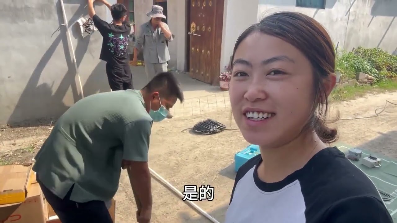 新车刚提回家一个月，老公竟不舍得加油，问出原因太让人心疼