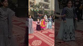 Full Dance Video In Desh Mera Rangila
