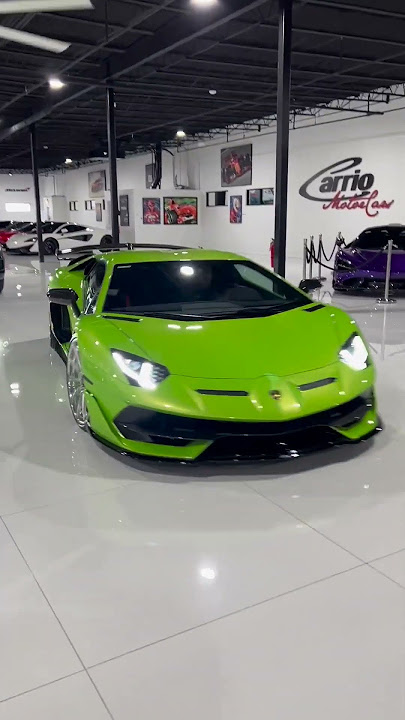 Mean Green Lamborghini Aventador SVJ on the move!! 💨