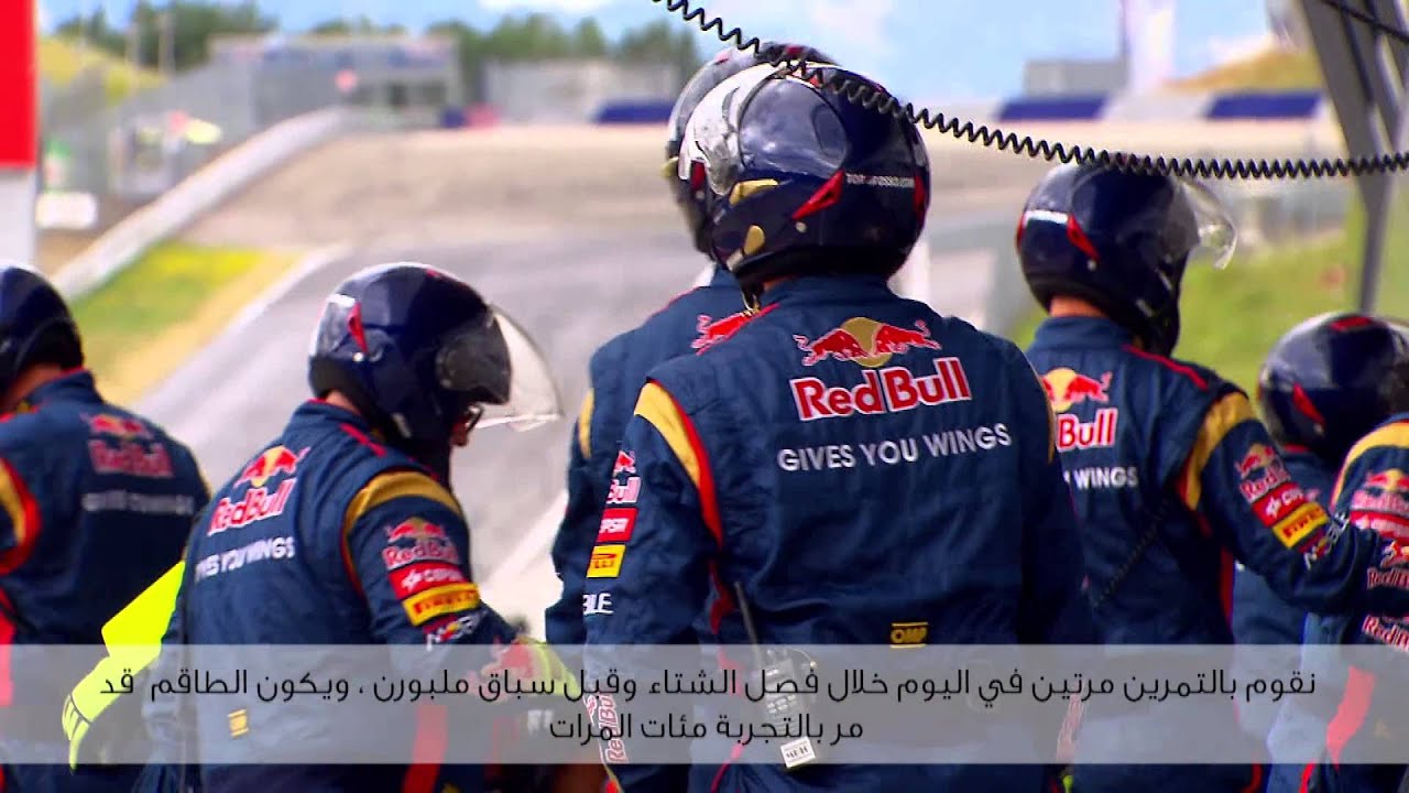 Meet the 26 team members responsible for a successful F1 pitstop