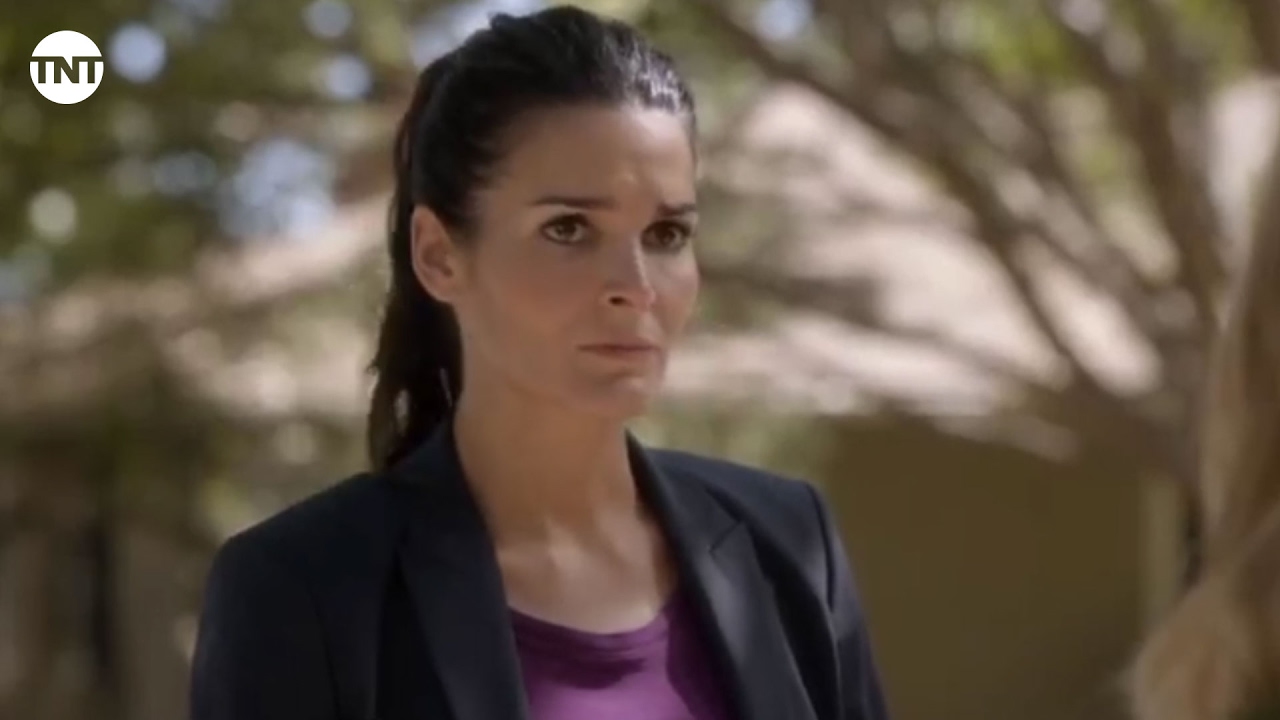 Smart, Sexy | Rizzoli & Isles | TNT