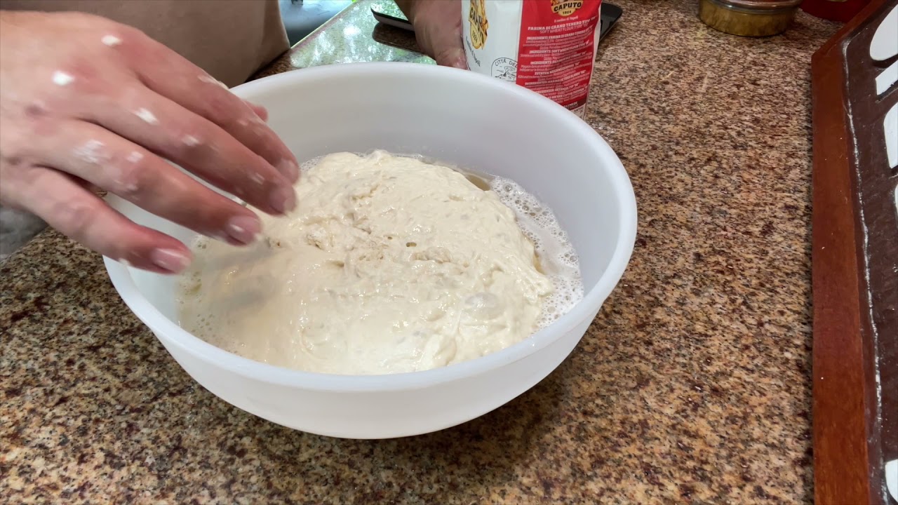 Massa de Pizza usando Poolish e cerveja