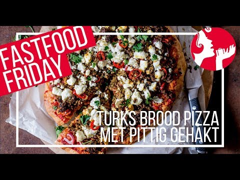 Video: Aardappelpizza Met Gehakt En Peper