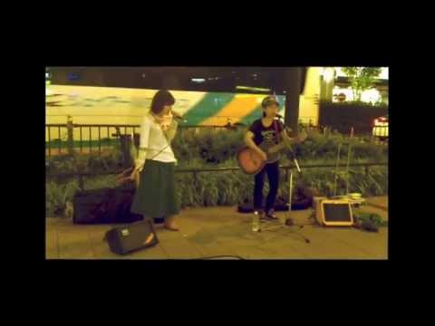 君と僕。大阪梅田路上