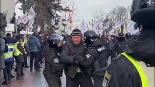 Сутички ФОПів під Верховною Радою, захоплення будівлі, затримання