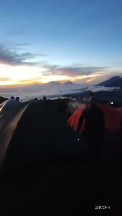 pagi cera diatap gunung Prau#see you next time