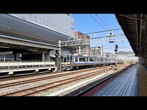 京都駅　223系6000番台R207編成+223系2500番台R52編成　　普通近江今津行き発車
