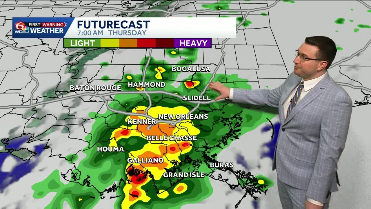 Tracking rain and fog Thursday morning - YouTube