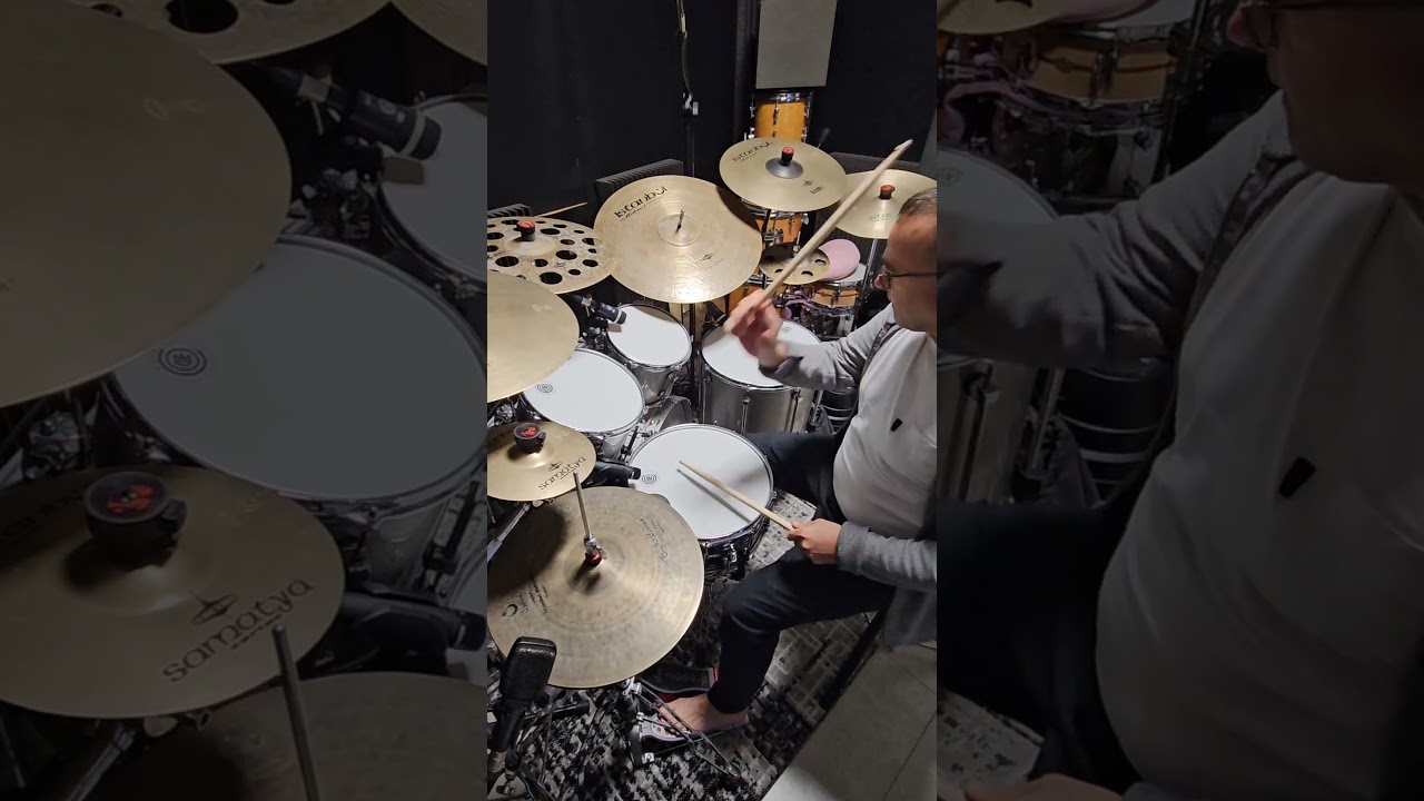 drum groove by CJ Code Drum Heads first testing DNA and Blast on bass drum