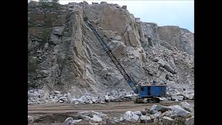 Menck MB dragline break oversized rocks