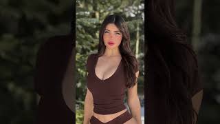 Meet Mexican Model Alina Rose: From Gaming To Glamour Elite Models