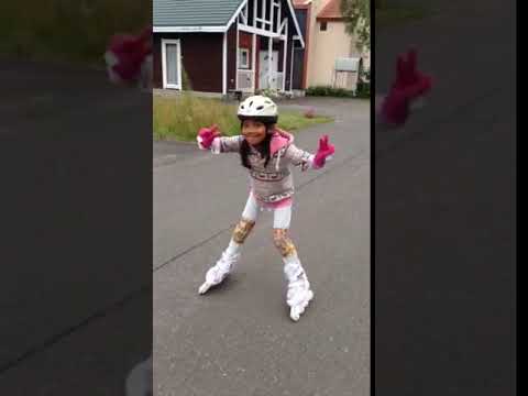 8yo self-taught rollerblade