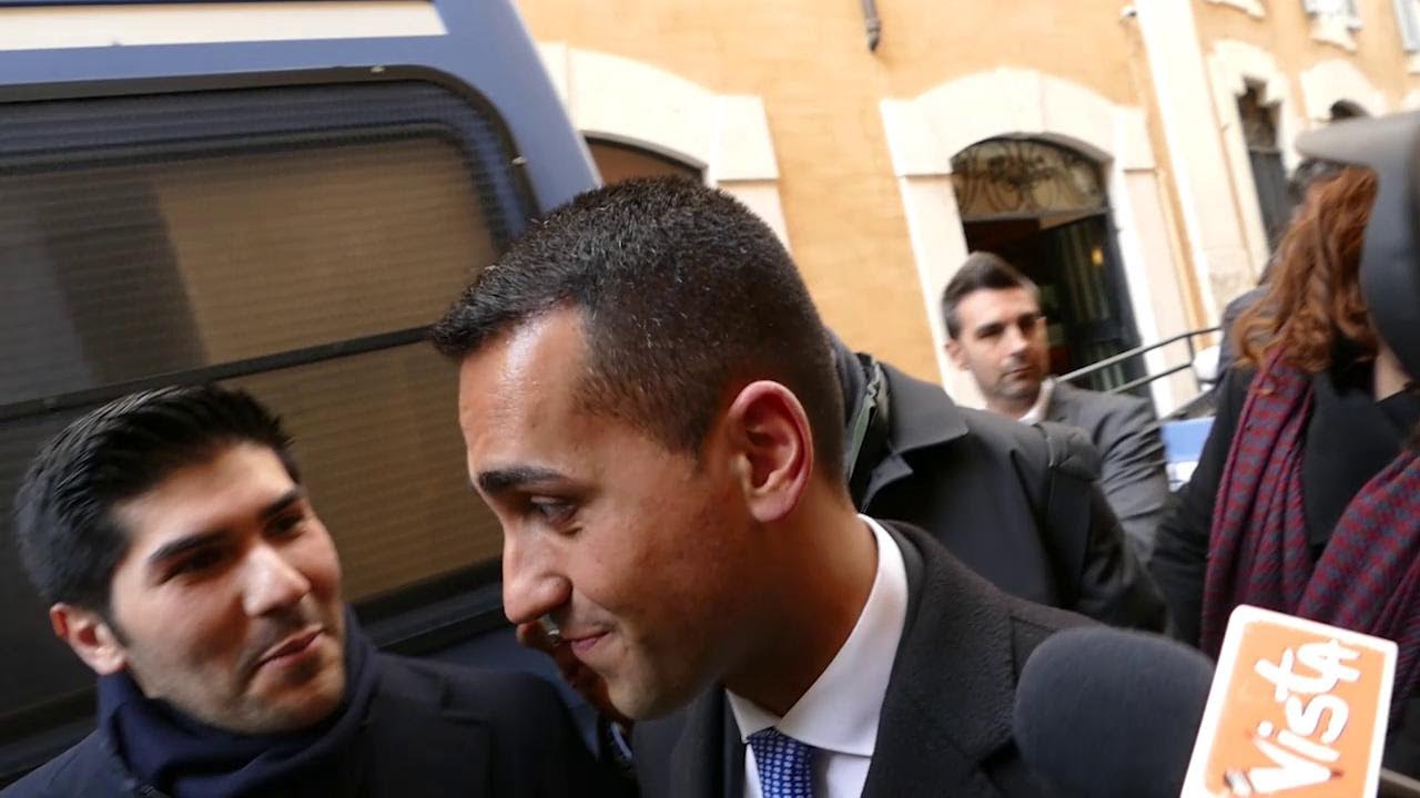M5S vota l'ultrà berlusconiana Casellati: Di Maio non commenta, parlamentari in imbarazzo